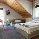 Homestay Skarpa