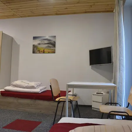 Skarpa Homestay Krynica Zdroj